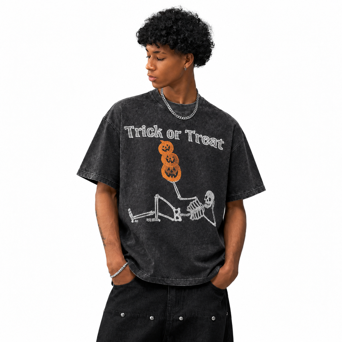 LAWLESSROW Trick or Treat Skeleton Pumpkin Vintage Acid Wash Tee