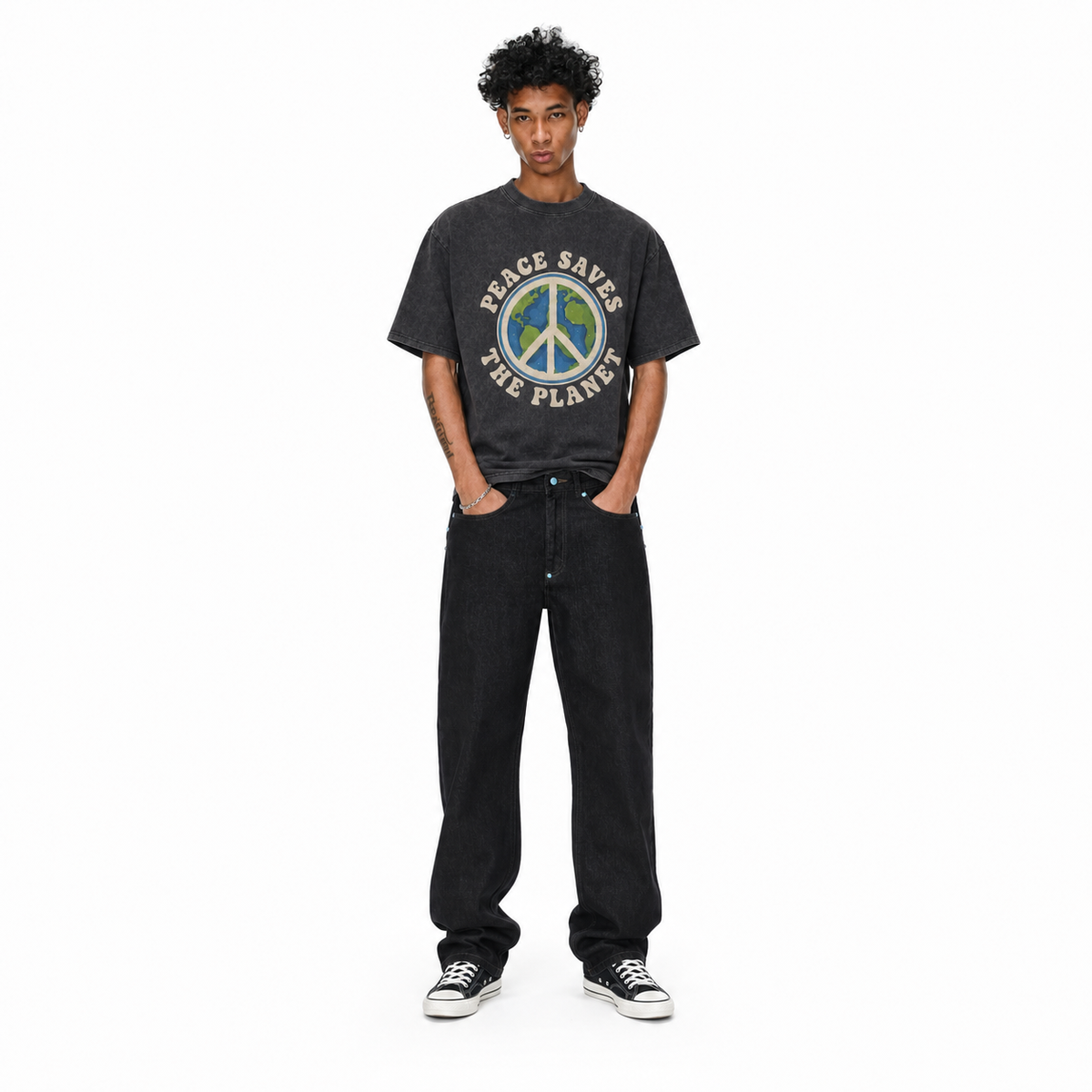 LAWLESSROW Peace Saves The Planet Earth Peace Symbol Retro Vintage Tee