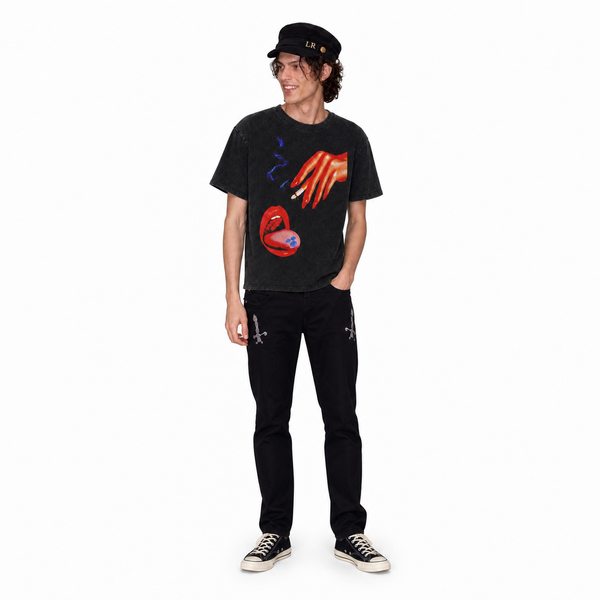 LAWLESS ROW Psychedelic Red Lips Cigarette Vintage Washed Tee - hover