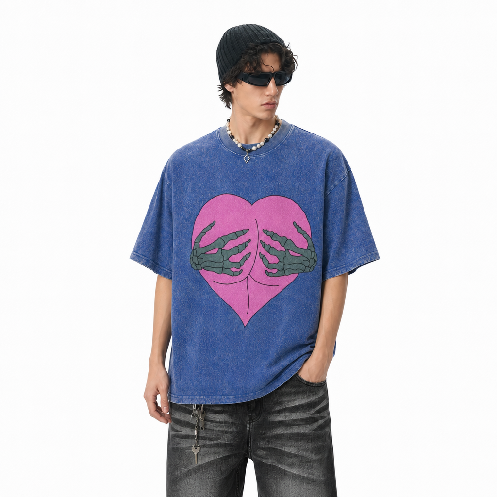 LAWLESS ROW Skeleton Hands Heart Vintage Washed Tee